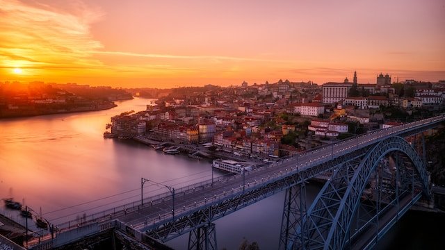 digital-nomads-in-porto